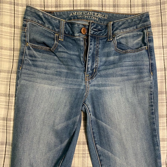 American Eagle Outfitters Denim - American Eagle Hi Rise Jeans/Jegging - Size 4